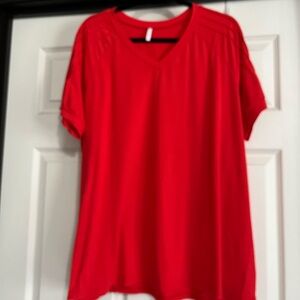 Women's Red V-Neck Short Sleeve Top